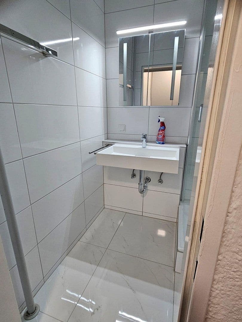 Prodej bytu 1+1 33 m², Göttingen, Dolní Sasko Prodej bytu 1+1 33 m², Göttingen, Dolní Sasko