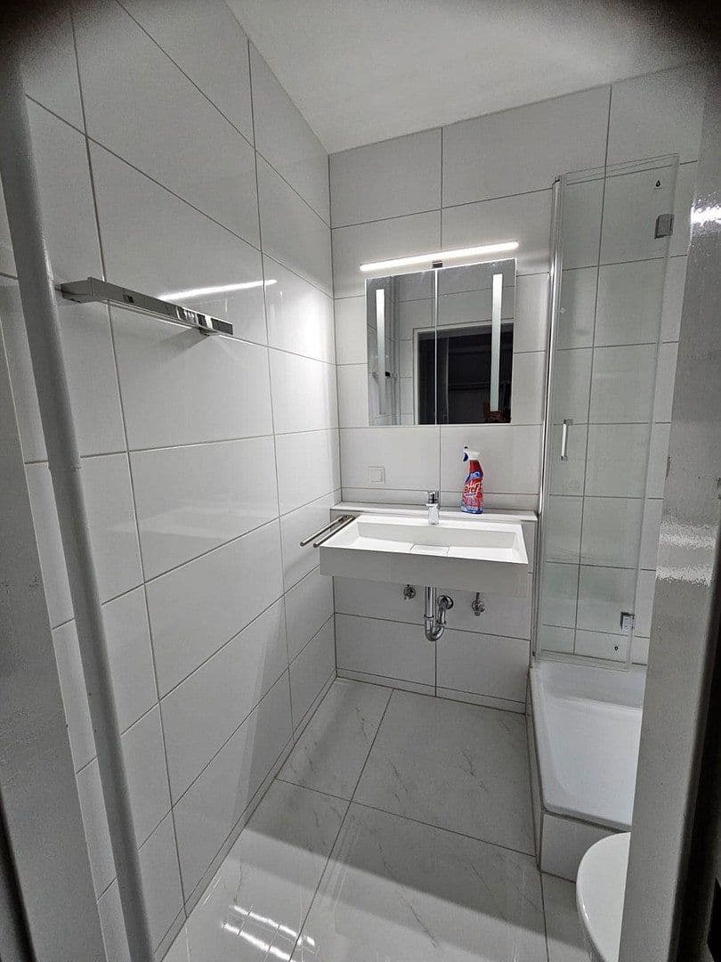 Prodej bytu 1+1 33 m², Göttingen, Dolní Sasko Prodej bytu 1+1 33 m², Göttingen, Dolní Sasko