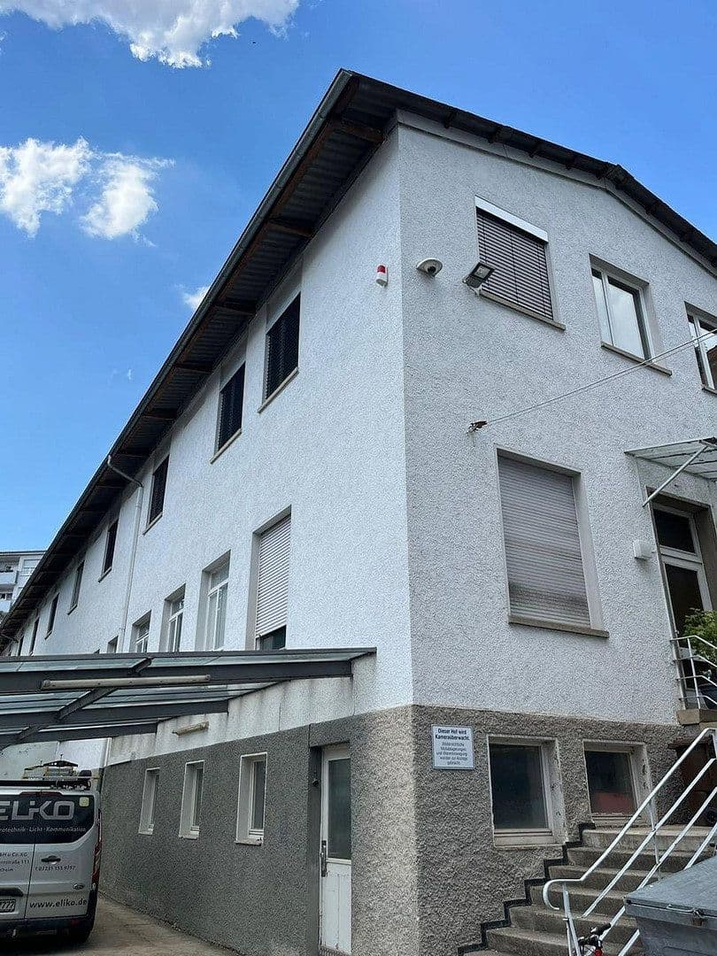 Pronájem kanceláře 360 m², Hohenzollernstr. 111, Pforzheim, Bádensko-Württembersko Pronájem kanceláře 360 m², Hohenzollernstr. 111, Pforzheim, Bádensko-Württembersko