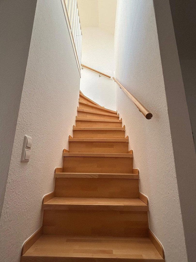 Prodej bytu 4+kk 90 m², Clara-Schumann-Straße 34, Schwieberdingen, Bádensko-Württembersko Prodej bytu 4+kk 90 m², Clara-Schumann-Straße 34, Schwieberdingen, Bádensko-Württembersko