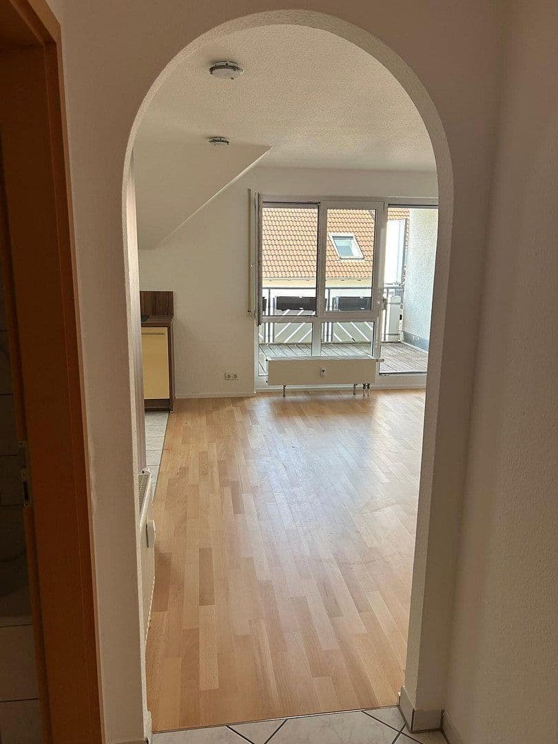 Prodej bytu 4+kk 90 m², Clara-Schumann-Straße 34, Schwieberdingen, Bádensko-Württembersko Prodej bytu 4+kk 90 m², Clara-Schumann-Straße 34, Schwieberdingen, Bádensko-Württembersko