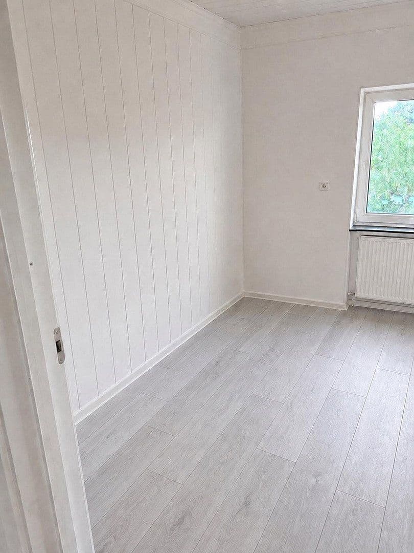 Pronájem bytu 4+1 98 m², Peter-Siemeister-Straße, Neuwied, Porýní-Falc Pronájem bytu 4+1 98 m², Peter-Siemeister-Straße, Neuwied, Porýní-Falc