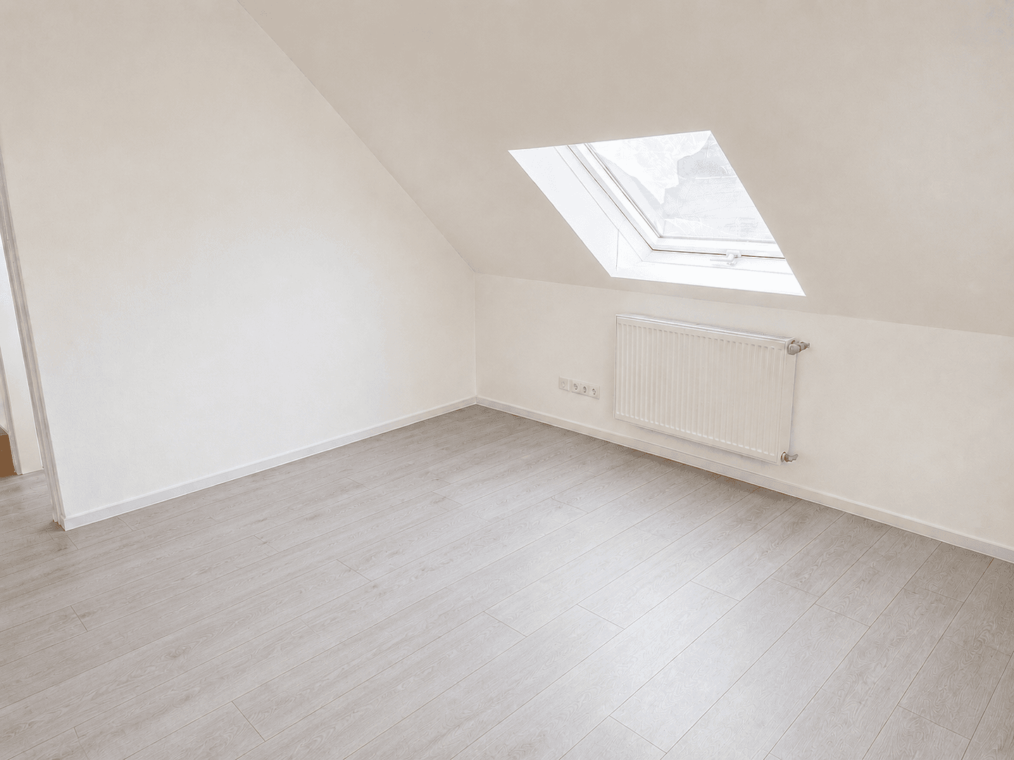 Pronájem bytu 4+1 98 m², Peter-Siemeister-Straße, Neuwied, Porýní-Falc Pronájem bytu 4+1 98 m², Peter-Siemeister-Straße, Neuwied, Porýní-Falc