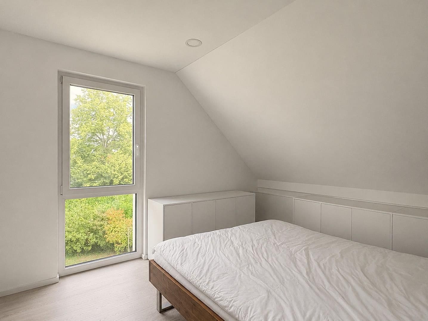 Pronájem bytu 4+1 104 m², Spessartstraße 36, Dietzenbach, Hessen Pronájem bytu 4+1 104 m², Spessartstraße 36, Dietzenbach, Hessen