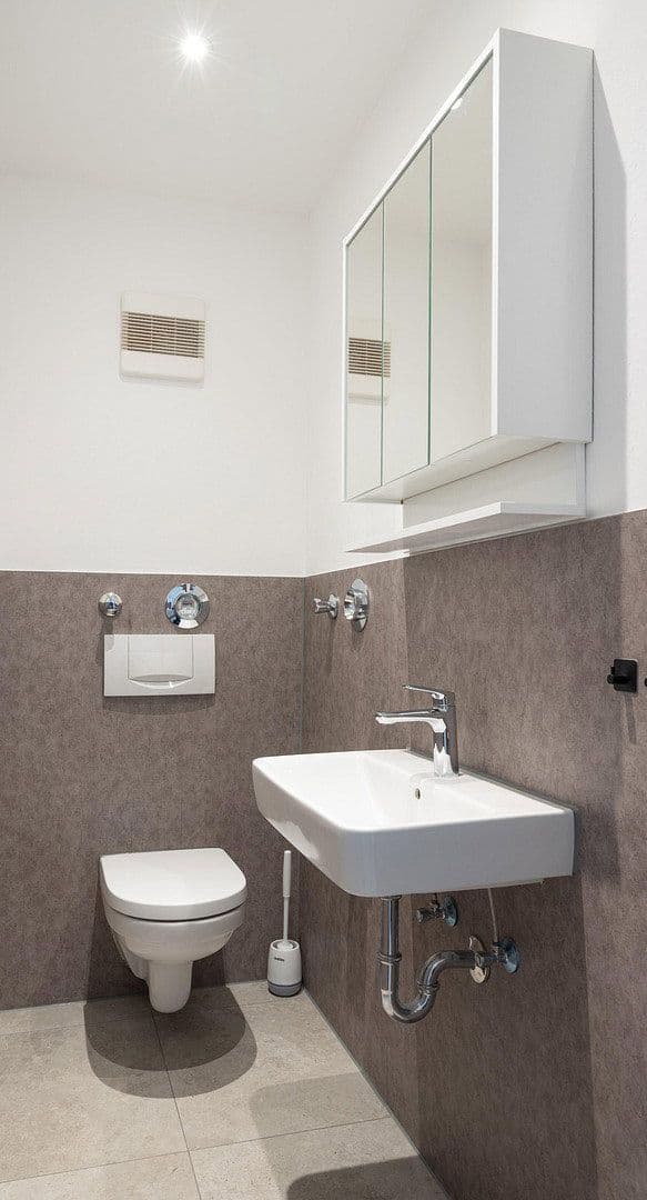 Pronájem bytu 1+kk 73 m², Grabenstr. 6, Marbach am Neckar, Bádensko-Württembersko Pronájem bytu 1+kk 73 m², Grabenstr. 6, Marbach am Neckar, Bádensko-Württembersko