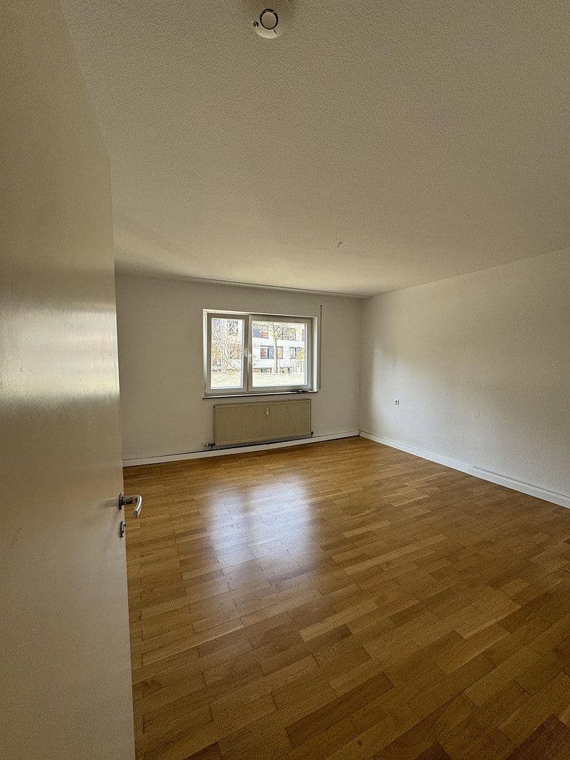 Pronájem bytu 3+1 78 m², Hohenheimer Str. 72, Stuttgart, Bádensko-Württembersko Pronájem bytu 3+1 78 m², Hohenheimer Str. 72, Stuttgart, Bádensko-Württembersko
