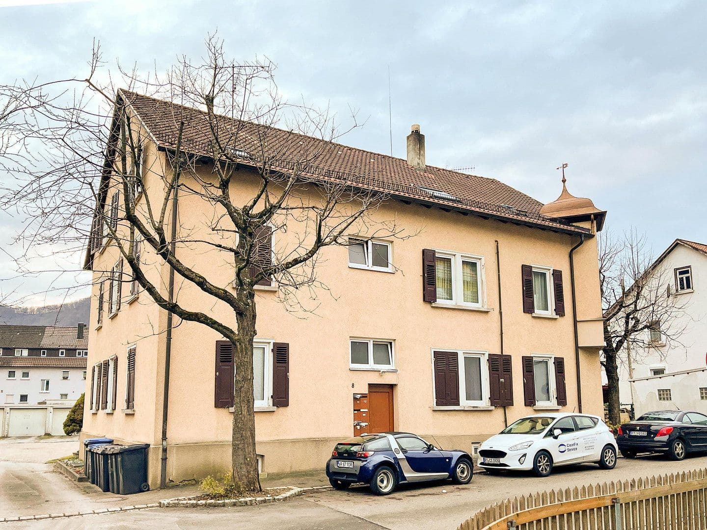 Pronájem bytu 5+1 106 m², Schillerstraße 8, Lichtenstein, Bádensko-Württembersko Pronájem bytu 5+1 106 m², Schillerstraße 8, Lichtenstein, Bádensko-Württembersko