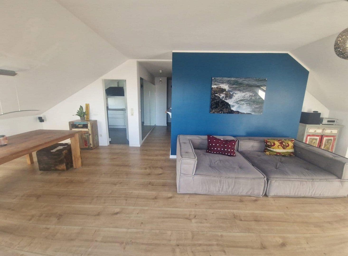 Prodej bytu 3+1 77 m², Bonn, Severní Porýní-Vestfálsko Prodej bytu 3+1 77 m², Bonn, Severní Porýní-Vestfálsko