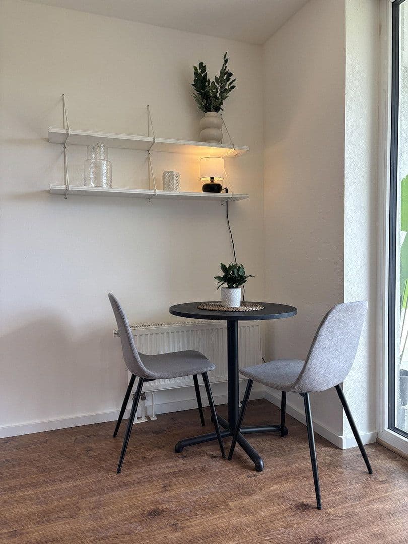 Pronájem bytu 1+1 21 m², Enzensbergerstr. 8, Markt Schwaben, Bavorsko Pronájem bytu 1+1 21 m², Enzensbergerstr. 8, Markt Schwaben, Bavorsko