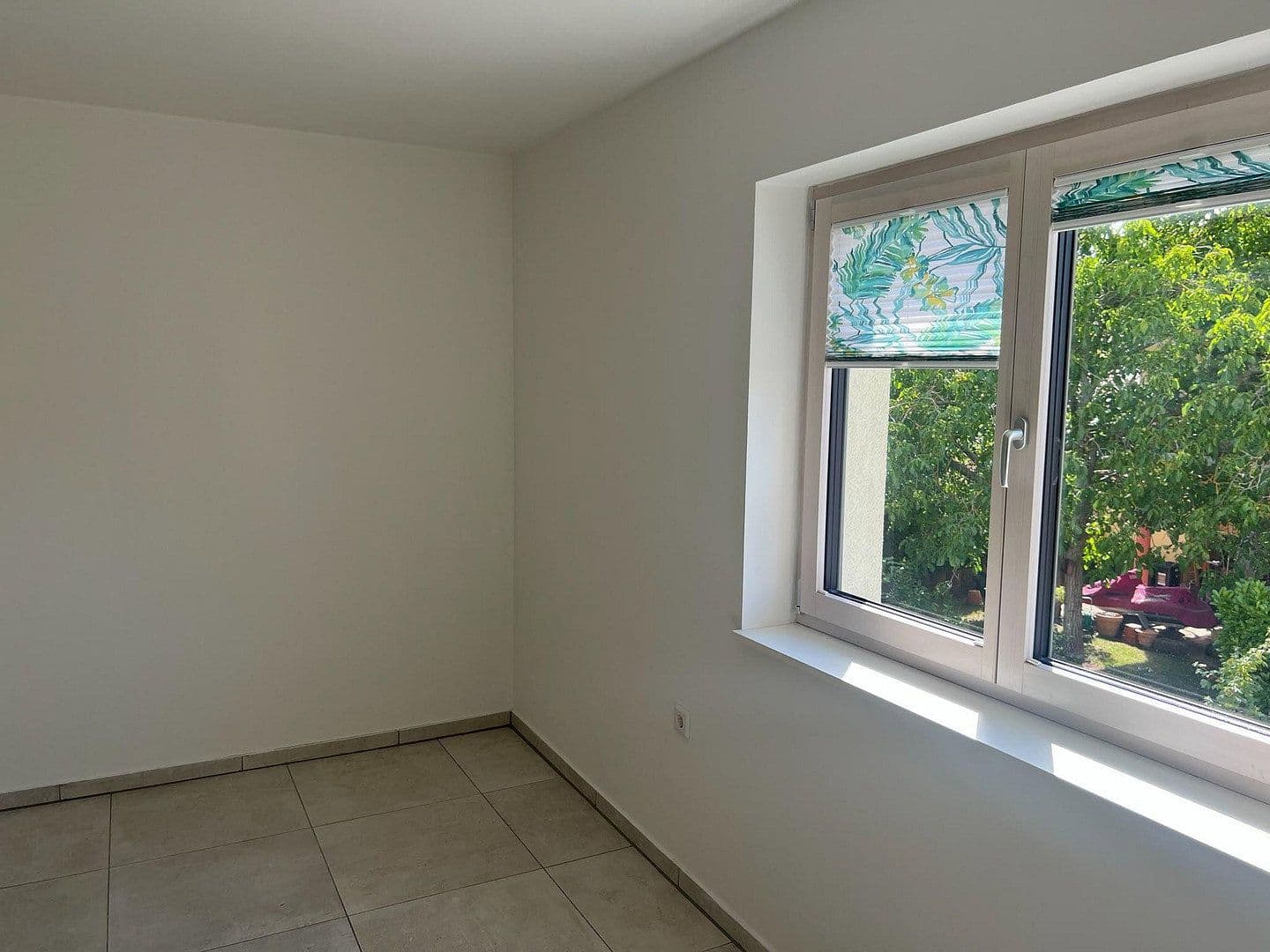 Pronájem bytu 3+1 92 m², Eggenstein-Leopoldshafen, Bádensko-Württembersko Pronájem bytu 3+1 92 m², Eggenstein-Leopoldshafen, Bádensko-Württembersko
