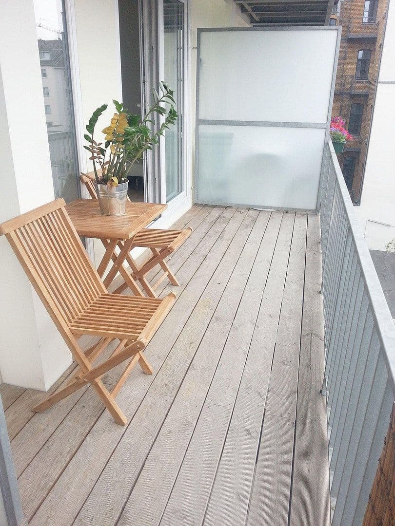 Prodej bytu 1+kk 35 m², Maastrichterstr. 38, Köln, Severní Porýní-Vestfálsko Prodej bytu 1+kk 35 m², Maastrichterstr. 38, Köln, Severní Porýní-Vestfálsko