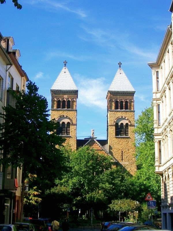 Prodej bytu 1+kk 35 m², Maastrichterstr. 38, Köln, Severní Porýní-Vestfálsko Prodej bytu 1+kk 35 m², Maastrichterstr. 38, Köln, Severní Porýní-Vestfálsko