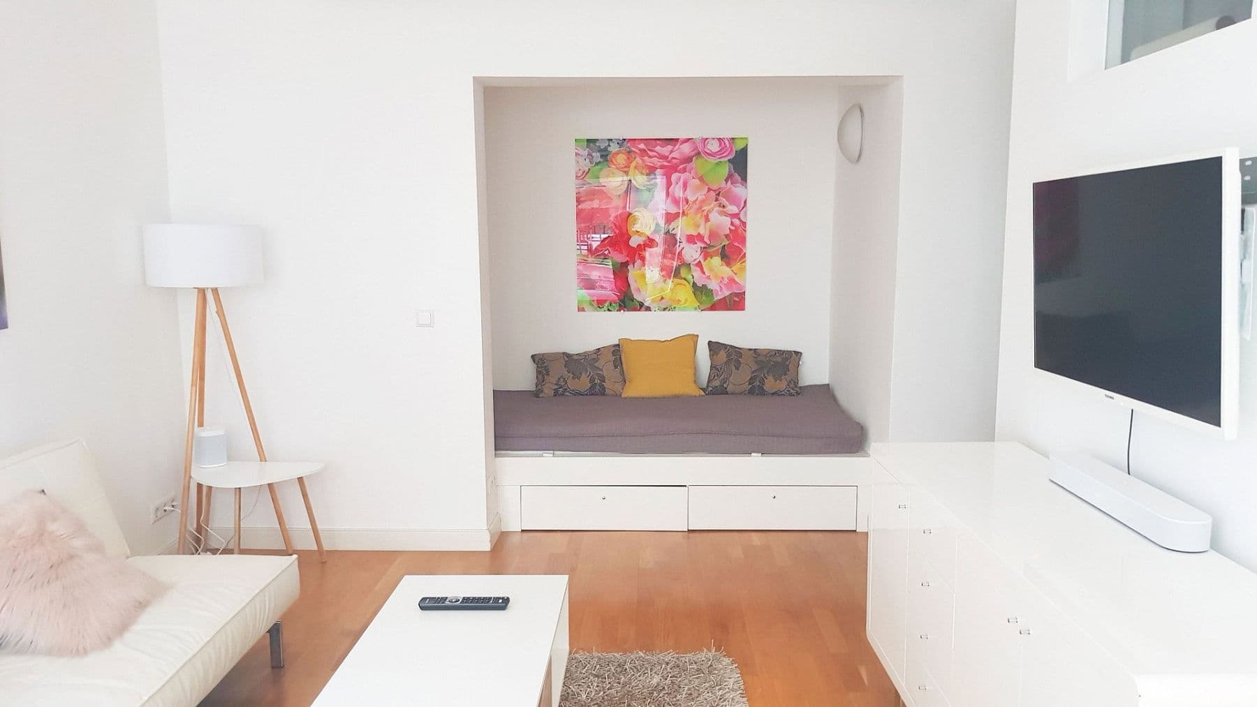 Prodej bytu 1+kk 35 m², Maastrichterstr. 38, Köln, Severní Porýní-Vestfálsko Prodej bytu 1+kk 35 m², Maastrichterstr. 38, Köln, Severní Porýní-Vestfálsko