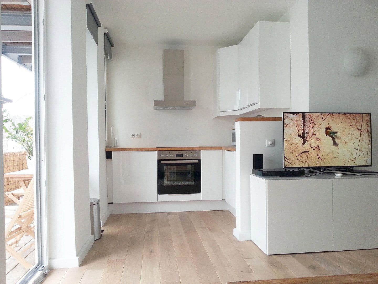 Prodej bytu 1+kk 35 m², Maastrichterstr. 38, Köln, Severní Porýní-Vestfálsko Prodej bytu 1+kk 35 m², Maastrichterstr. 38, Köln, Severní Porýní-Vestfálsko