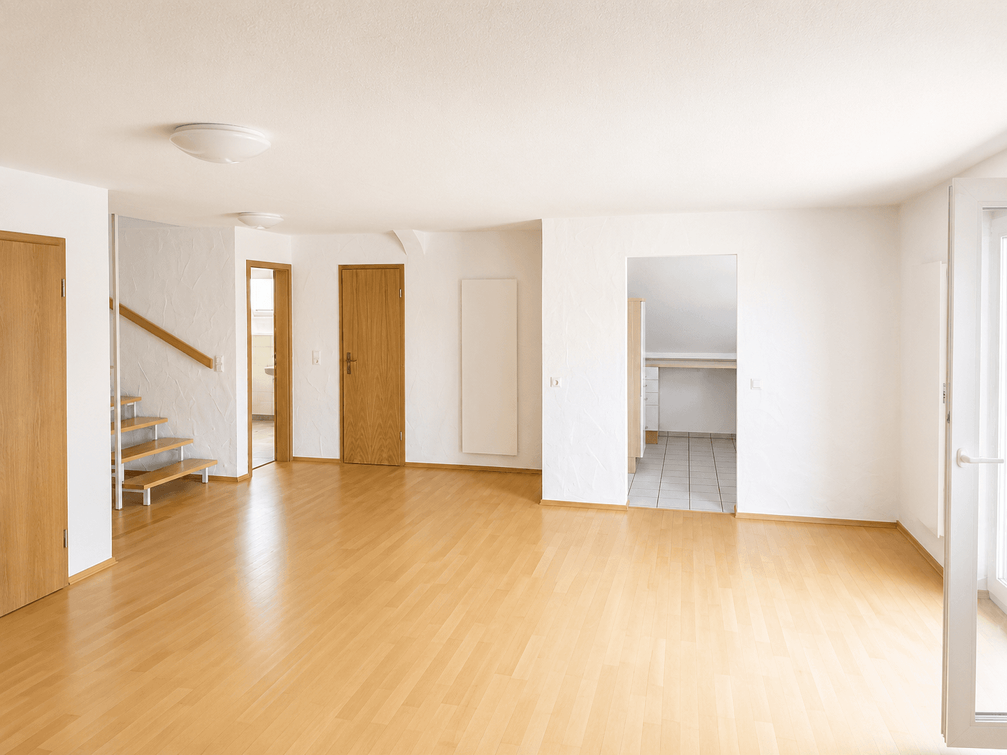 Pronájem bytu 2+1 74 m², Ravensburg, Bádensko-Württembersko Pronájem bytu 2+1 74 m², Ravensburg, Bádensko-Württembersko