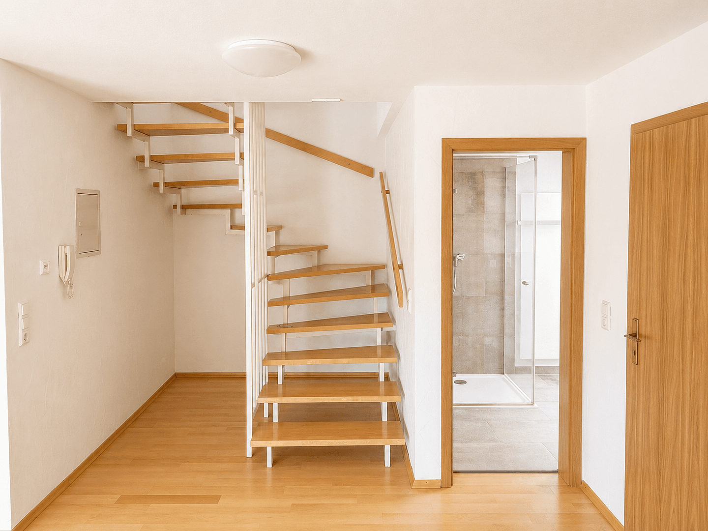 Pronájem bytu 2+1 74 m², Ravensburg, Bádensko-Württembersko Pronájem bytu 2+1 74 m², Ravensburg, Bádensko-Württembersko