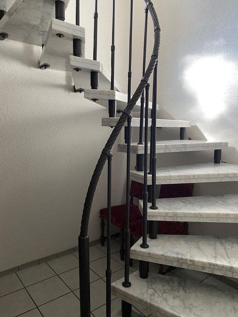 Pronájem bytu 2+kk 95 m², Haurihofweg 6, Buchenbach, Bádensko-Württembersko Pronájem bytu 2+kk 95 m², Haurihofweg 6, Buchenbach, Bádensko-Württembersko