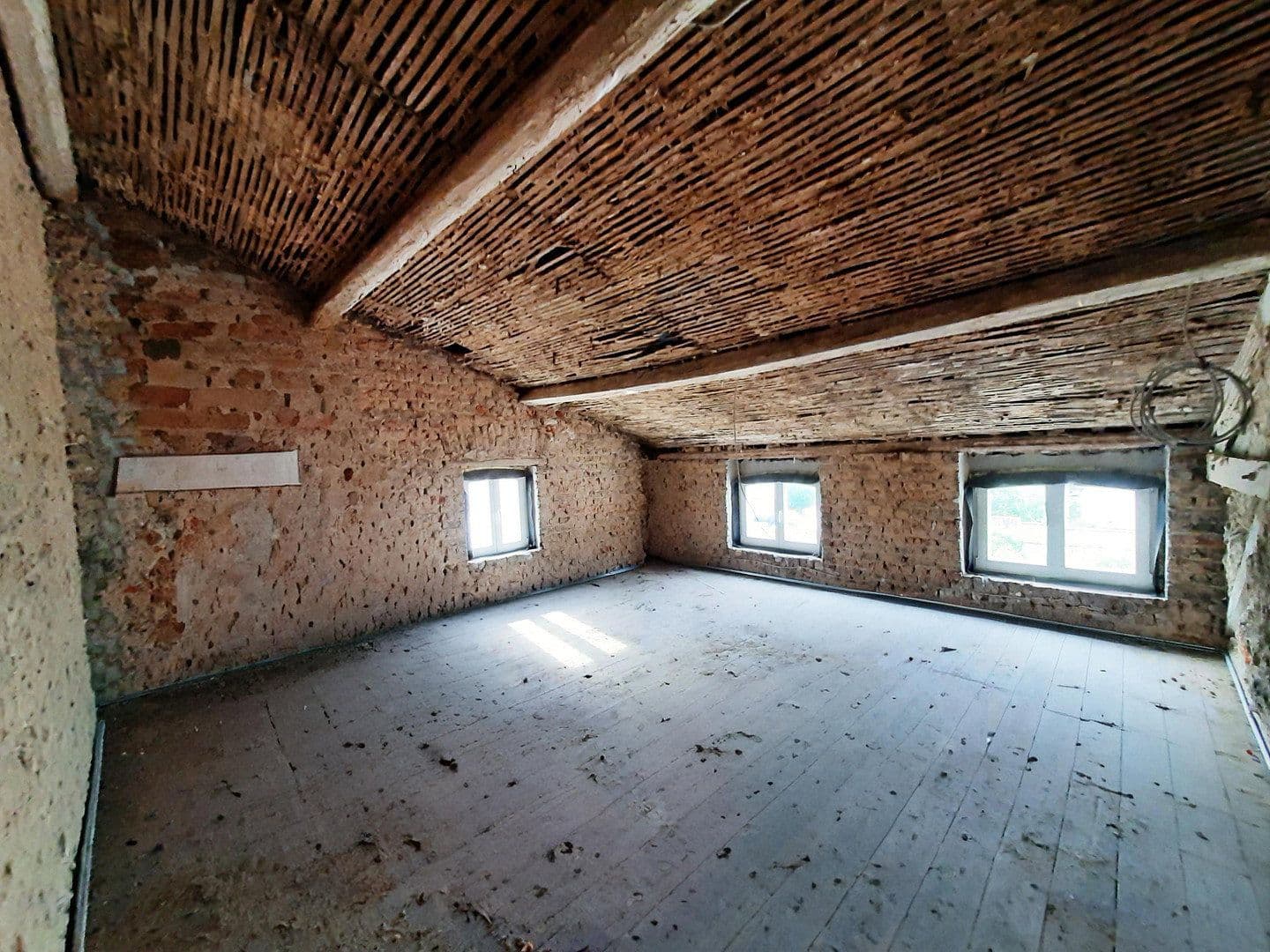 Prodej bytu 5+1 132 m², Viktoriastraße 35, Cáchy, Severní Porýní-Vestfálsko Prodej bytu 5+1 132 m², Viktoriastraße 35, Cáchy, Severní Porýní-Vestfálsko