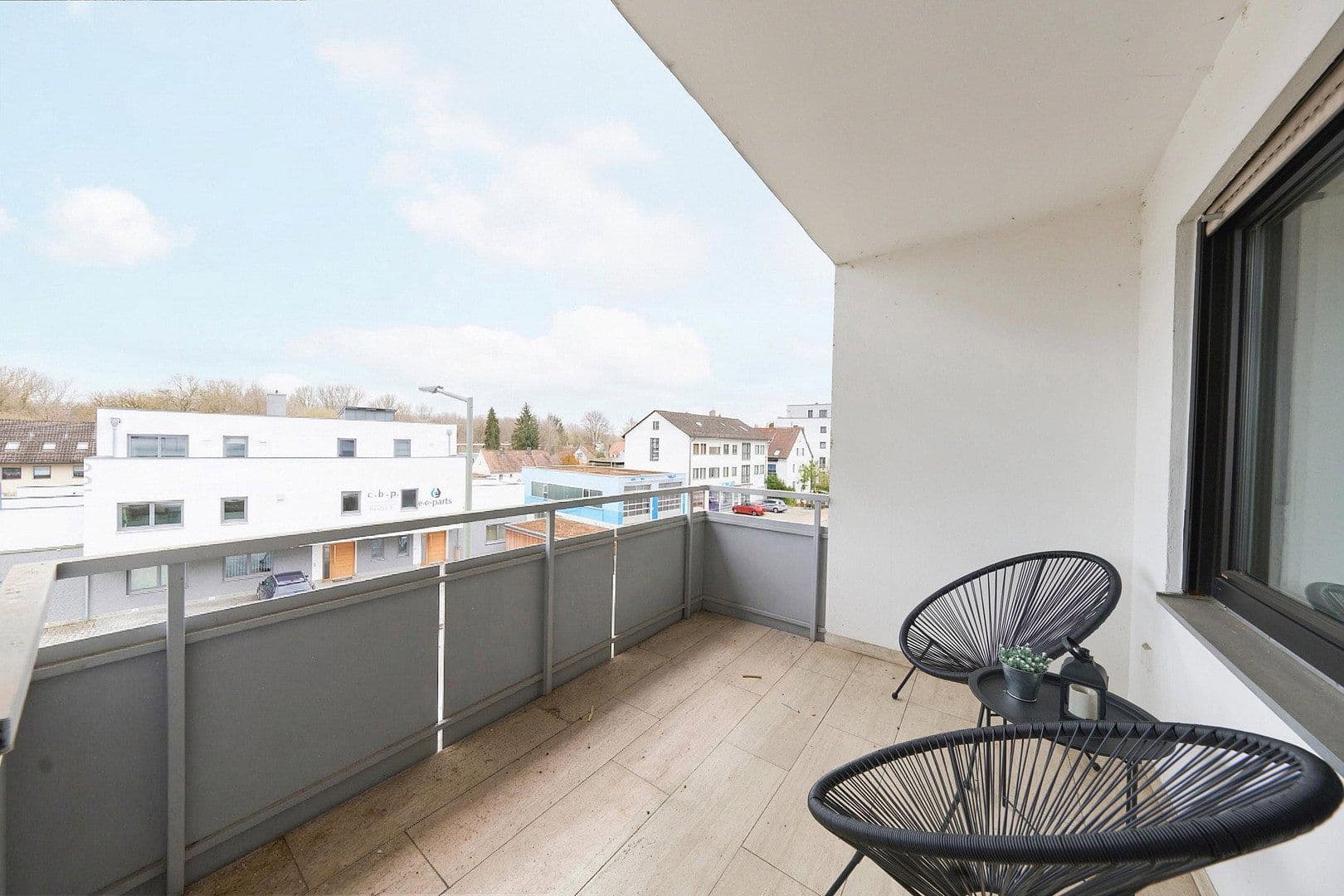 Pronájem bytu 3+1 75 m², Landshuter Str. 57, Freising, Bavorsko Pronájem bytu 3+1 75 m², Landshuter Str. 57, Freising, Bavorsko