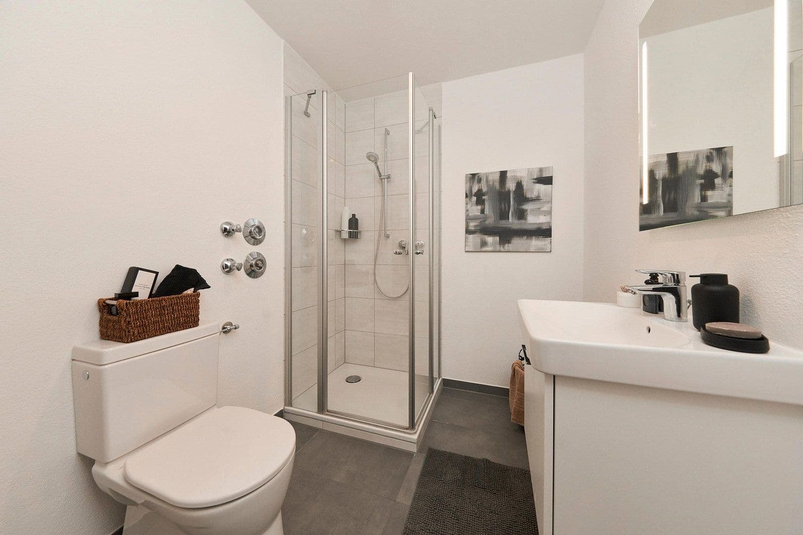 Pronájem bytu 3+1 75 m², Landshuter Str. 57, Freising, Bavorsko Pronájem bytu 3+1 75 m², Landshuter Str. 57, Freising, Bavorsko