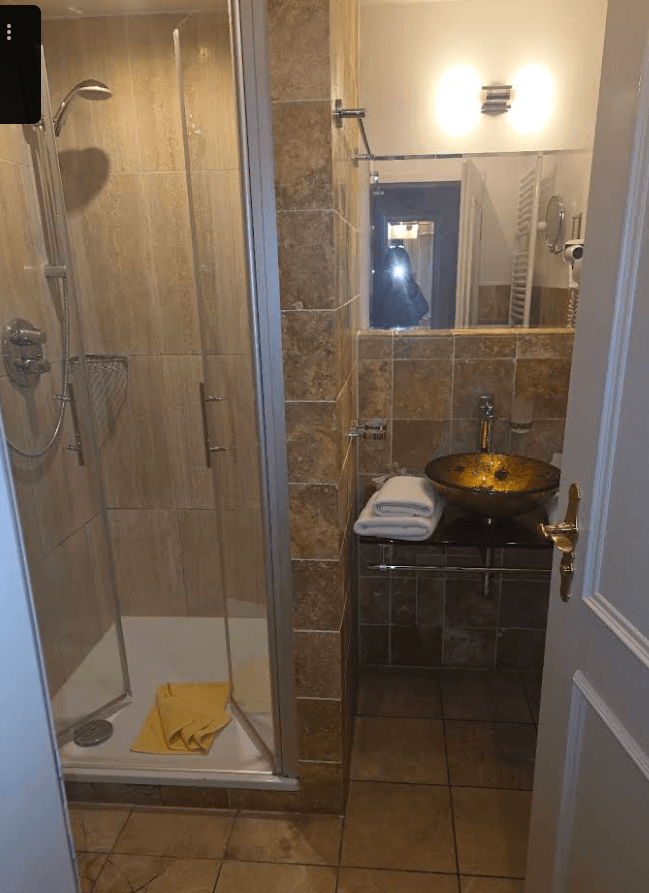 Prodej domu 578 m², pozemek 460 m², Große Wasserstr. 30, Rostock, Mecklenburg-Vorpommern Prodej domu 578 m², pozemek 460 m², Große Wasserstr. 30, Rostock, Mecklenburg-Vorpommern