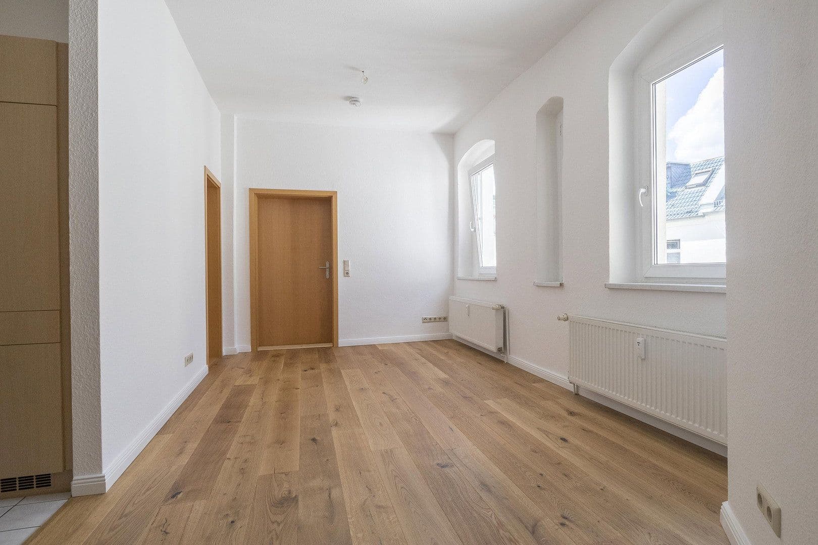 Prodej bytu 3+1 104 m², Eldenaer Straße 19, Berlin, Berlín Prodej bytu 3+1 104 m², Eldenaer Straße 19, Berlin, Berlín