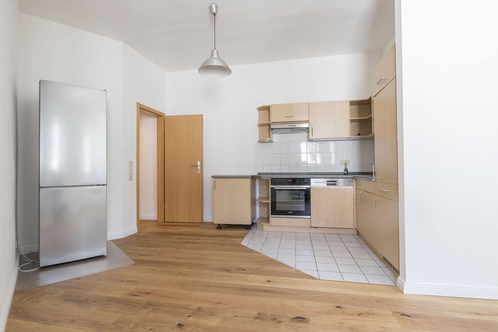 Prodej bytu 3+1 104 m², Eldenaer Straße 19, Berlin, Berlín Prodej bytu 3+1 104 m², Eldenaer Straße 19, Berlin, Berlín
