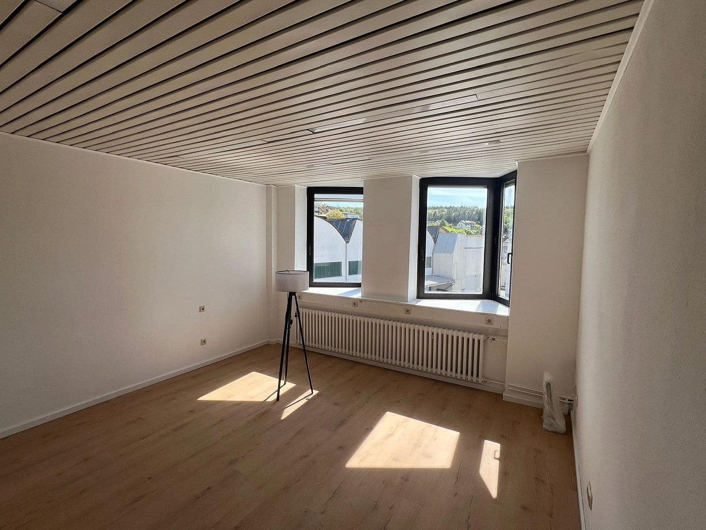 Pronájem nebytového prostoru 1.000 m², Weilburg, Hessen Pronájem nebytového prostoru 1.000 m², Weilburg, Hessen
