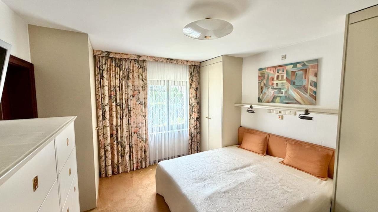 Prodej domu 166 m², pozemek 847 m², Hamburg Rahlstedt, Hamburg Prodej domu 166 m², pozemek 847 m², Hamburg Rahlstedt, Hamburg