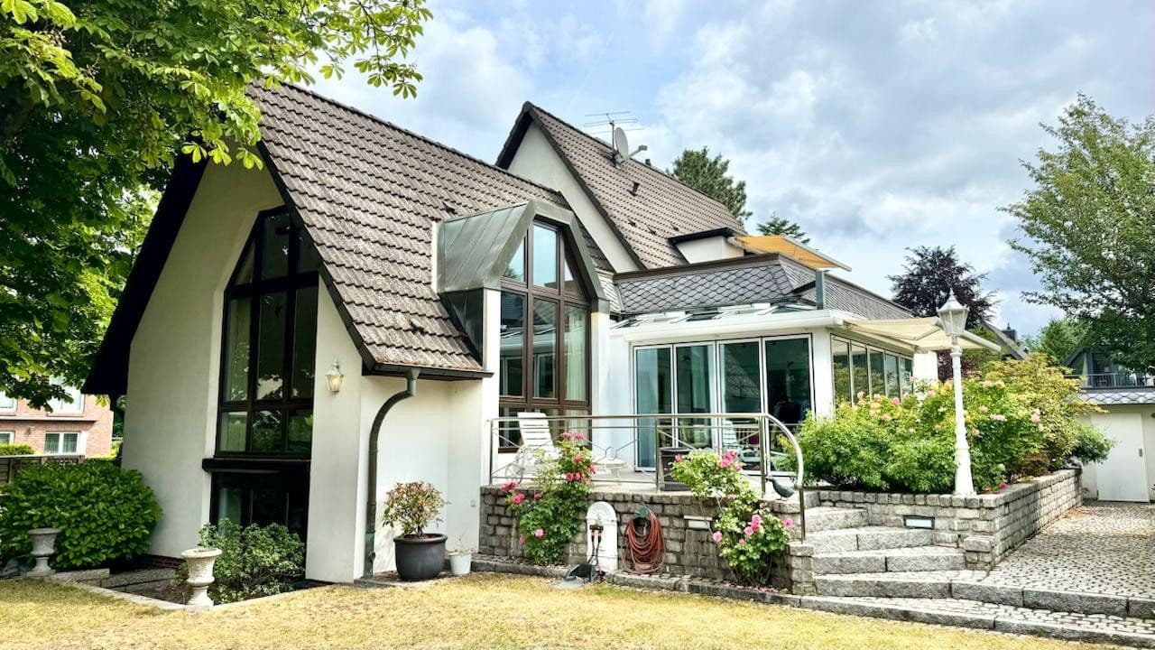 Prodej domu 166 m², pozemek 847 m², Hamburg Rahlstedt, Hamburg Prodej domu 166 m², pozemek 847 m², Hamburg Rahlstedt, Hamburg