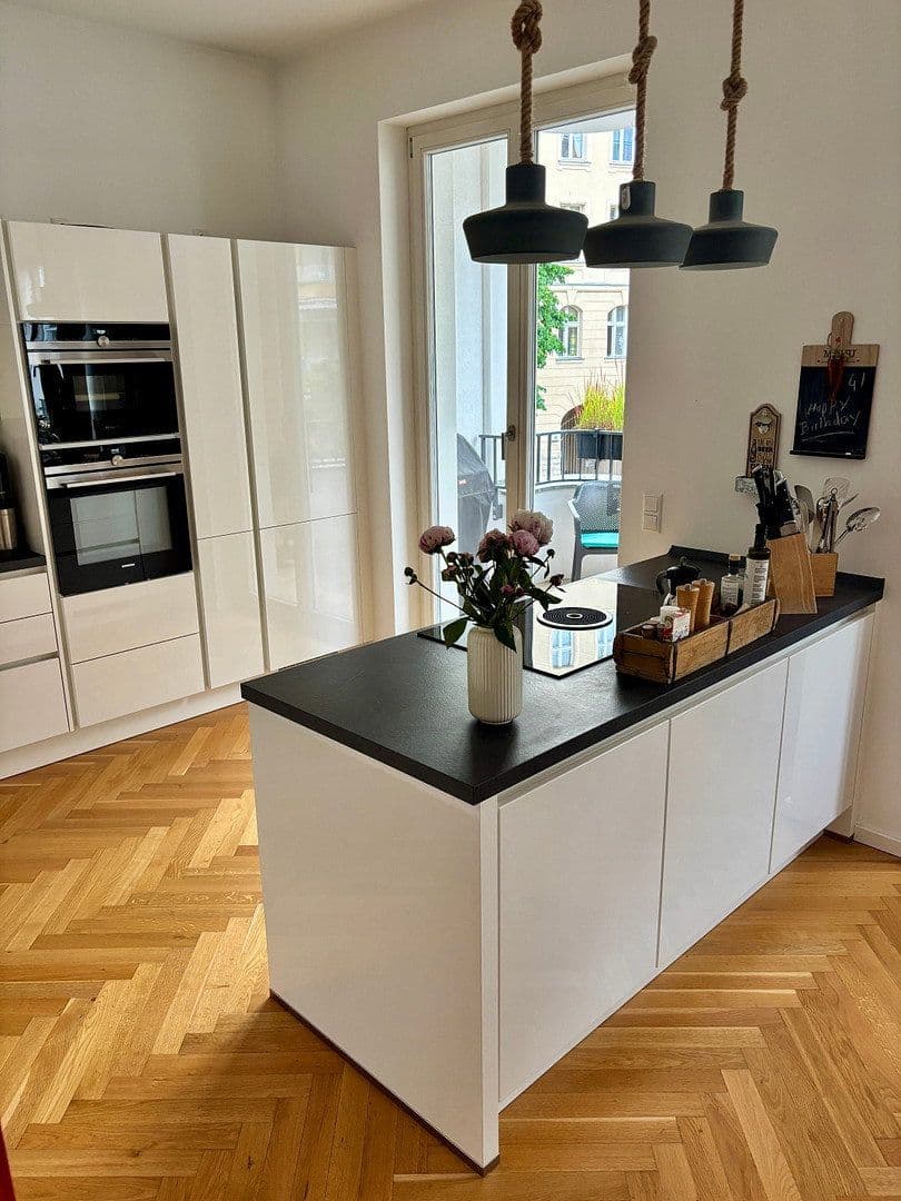 Prodej bytu 3+1 95 m², Döringstraße 2, Berlin, Berlín Prodej bytu 3+1 95 m², Döringstraße 2, Berlin, Berlín