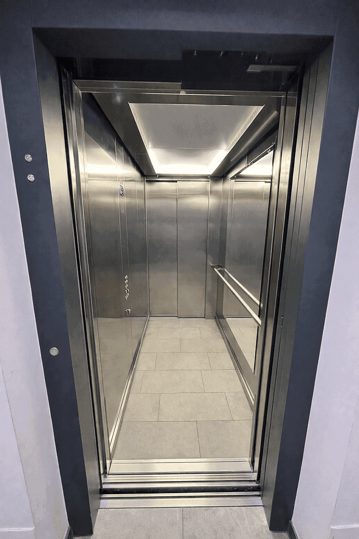 Prodej bytu 3+1 95 m², Döringstraße 2, Berlin, Berlín Prodej bytu 3+1 95 m², Döringstraße 2, Berlin, Berlín
