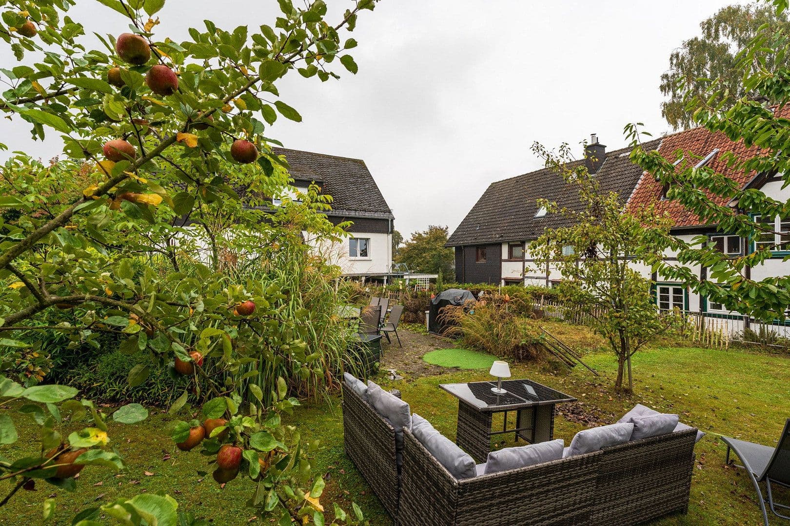 Prodej domu 1 m², pozemek 890 m², Möhnesee, Severní Porýní-Vestfálsko Prodej domu 1 m², pozemek 890 m², Möhnesee, Severní Porýní-Vestfálsko