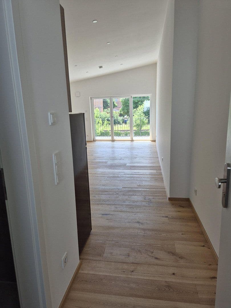 Pronájem bytu 1+1 40 m², München, Bavorsko Pronájem bytu 1+1 40 m², München, Bavorsko