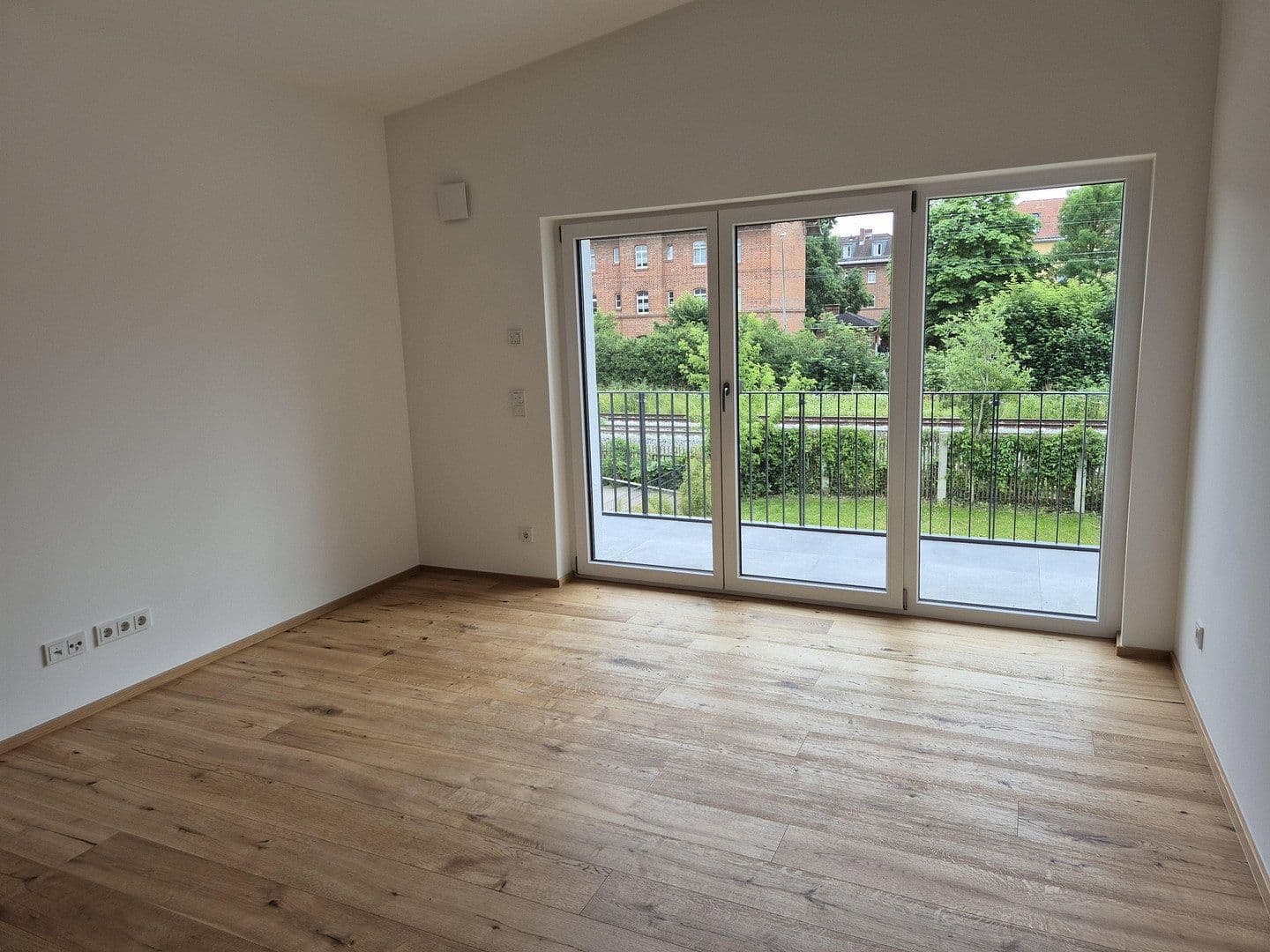 Pronájem bytu 1+1 40 m², München, Bavorsko Pronájem bytu 1+1 40 m², München, Bavorsko