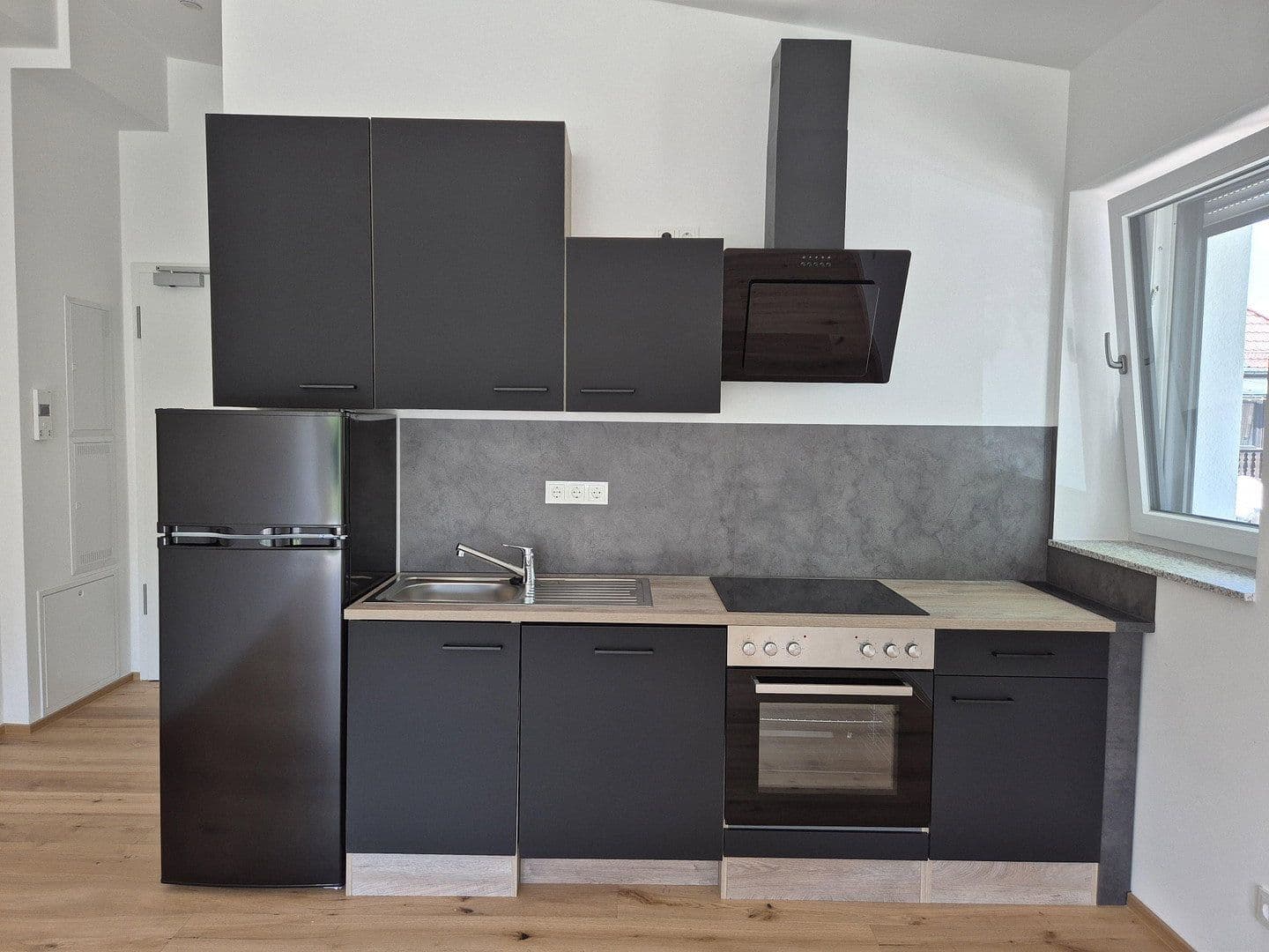 Pronájem bytu 1+1 40 m², München, Bavorsko Pronájem bytu 1+1 40 m², München, Bavorsko