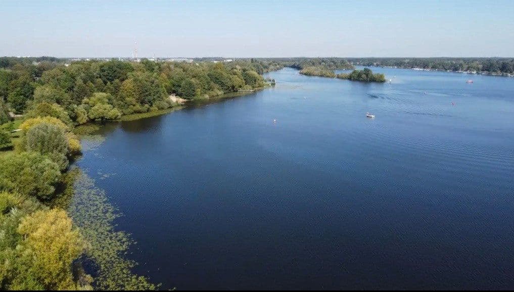 Prodej domu 142 m², pozemek 611 m², Lindenring 7a, Hennigsdorf, Braniborsko Prodej domu 142 m², pozemek 611 m², Lindenring 7a, Hennigsdorf, Braniborsko