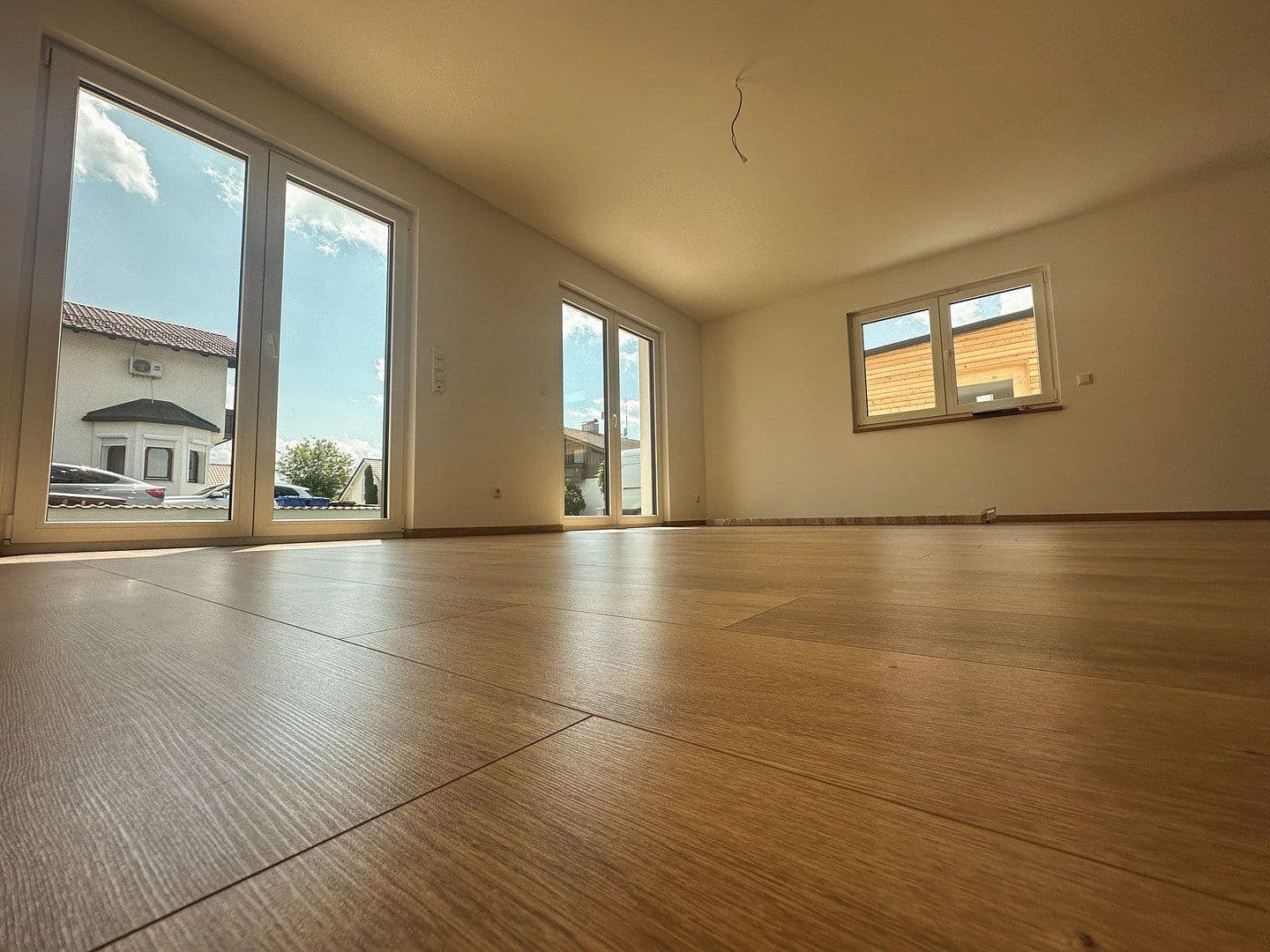 Prodej domu 150 m², pozemek 375 m², Pfanzeltstraße 3, Wallersdorf, Bavorsko Prodej domu 150 m², pozemek 375 m², Pfanzeltstraße 3, Wallersdorf, Bavorsko