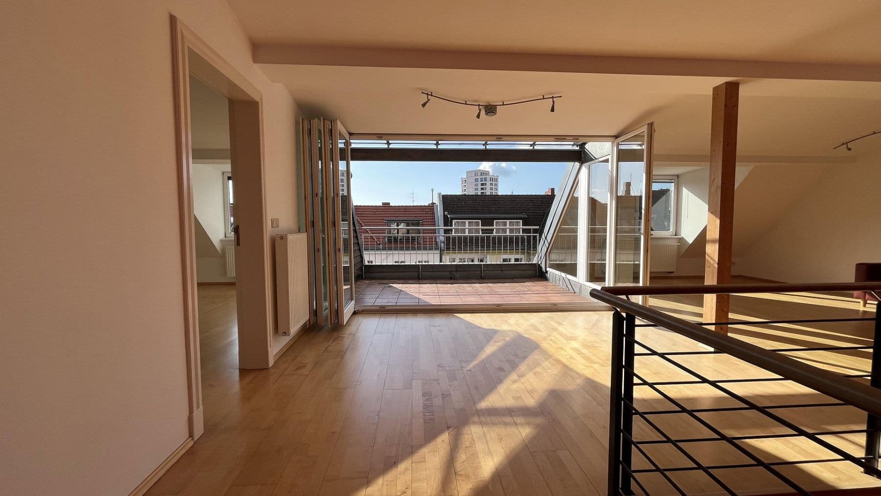 Prodej bytu 7+kk 248 m², Berlin, Berlín Prodej bytu 7+kk 248 m², Berlin, Berlín