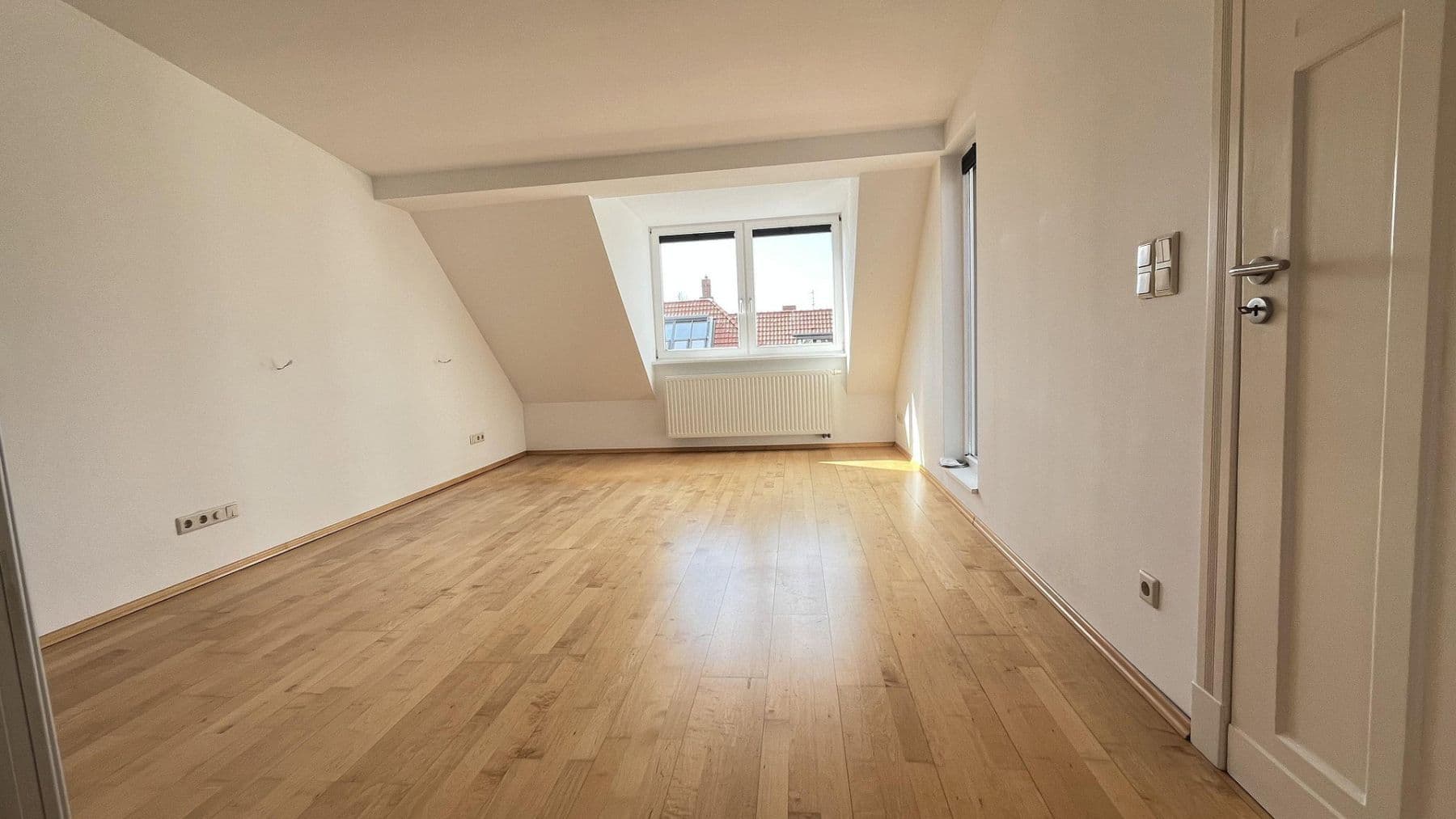Prodej bytu 7+kk 248 m², Berlin, Berlín Prodej bytu 7+kk 248 m², Berlin, Berlín