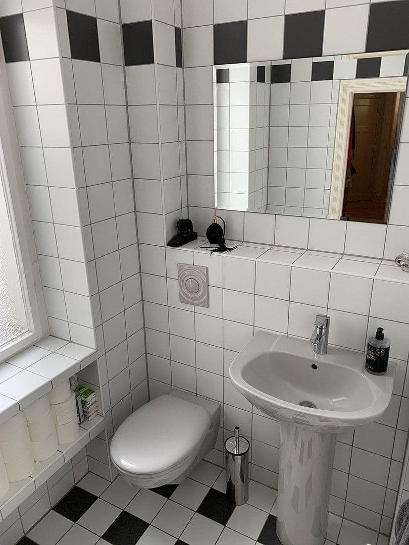 Prodej bytu 7+kk 248 m², Berlin, Berlín Prodej bytu 7+kk 248 m², Berlin, Berlín