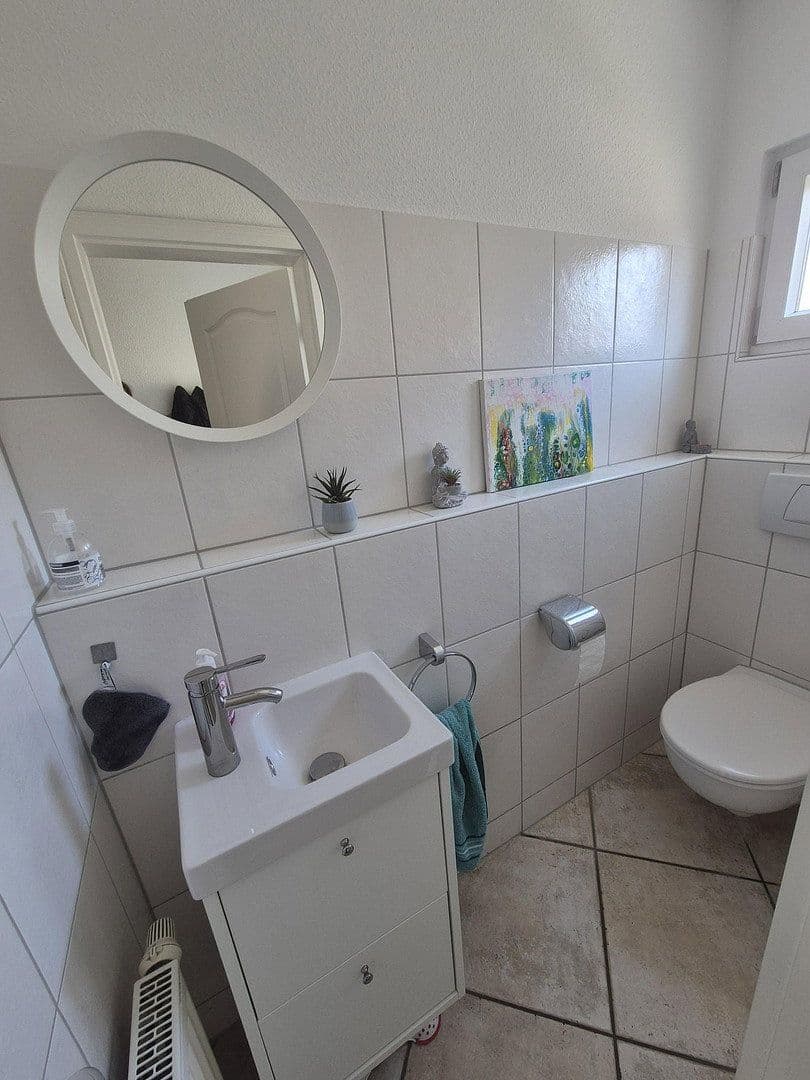 Prodej domu 140 m², pozemek 208 m², Jahnstraße 25b, Ettlingen, Bádensko-Württembersko Prodej domu 140 m², pozemek 208 m², Jahnstraße 25b, Ettlingen, Bádensko-Württembersko