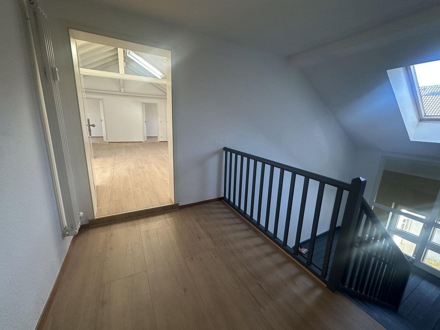 Pronájem bytu 4+kk 132 m², Mannheim, Bádensko-Württembersko Pronájem bytu 4+kk 132 m², Mannheim, Bádensko-Württembersko