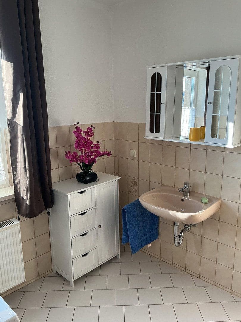 Pronájem bytu 1+kk 48 m², Schkopau, Sasko-Anhaltsko Pronájem bytu 1+kk 48 m², Schkopau, Sasko-Anhaltsko