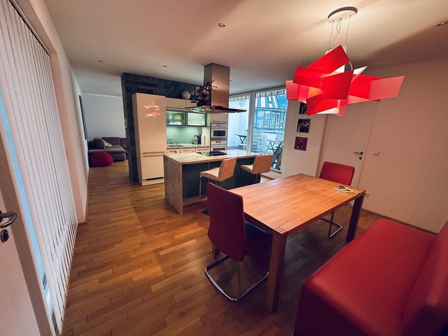 Pronájem bytu 3+1 77 m², Fürstenweg 5, Innsbruck, Tyrolsko Pronájem bytu 3+1 77 m², Fürstenweg 5, Innsbruck, Tyrolsko