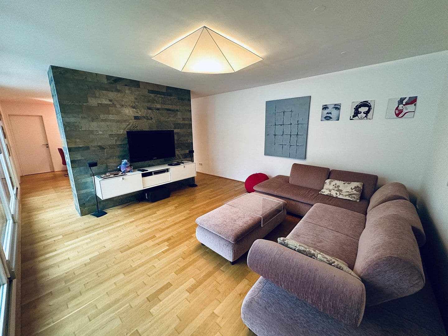 Pronájem bytu 3+1 77 m², Fürstenweg 5, Innsbruck, Tyrolsko Pronájem bytu 3+1 77 m², Fürstenweg 5, Innsbruck, Tyrolsko