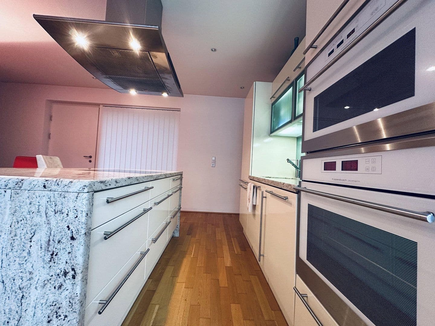 Pronájem bytu 3+1 77 m², Fürstenweg 5, Innsbruck, Tyrolsko Pronájem bytu 3+1 77 m², Fürstenweg 5, Innsbruck, Tyrolsko