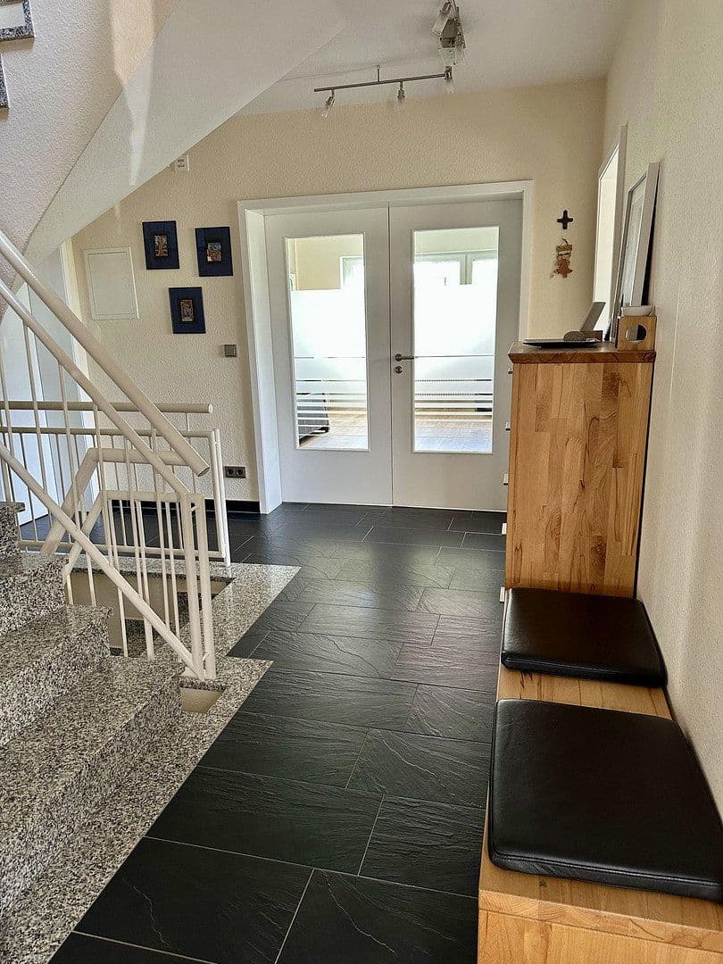 Prodej domu 140 m², pozemek 642 m², Blankenhain, Durynsko Prodej domu 140 m², pozemek 642 m², Blankenhain, Durynsko