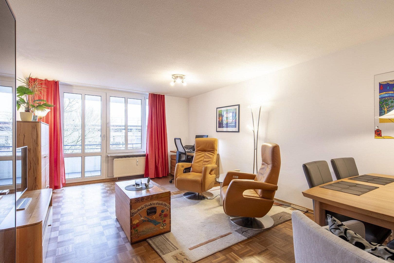 Pronájem bytu 2+1 70 m², Fürkhofstr. 18, München-Bogenhausen, Bavorsko Pronájem bytu 2+1 70 m², Fürkhofstr. 18, München-Bogenhausen, Bavorsko