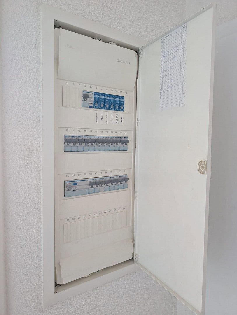 Prodej bytu 2+1 62 m², Birkenweg 82, Bietigheim-Bissingen, Bádensko-Württembersko Prodej bytu 2+1 62 m², Birkenweg 82, Bietigheim-Bissingen, Bádensko-Württembersko